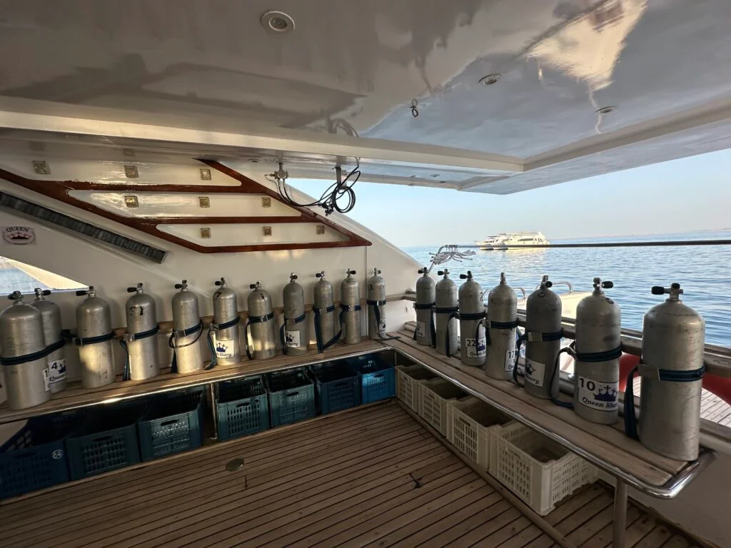 Dive deck with tanks ready
